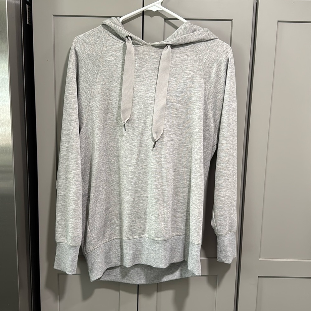 Hippie rose soft grey hoodie with ribbon strings M